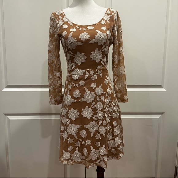 FOR LOVE AND LEMONS mini dress NWOT - never worn / bought NWT. - Picture 6 of 10
